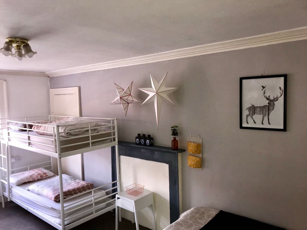 economy-room-Edinburgh