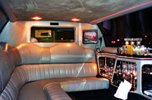 Edinburgh Henparty limo Hire